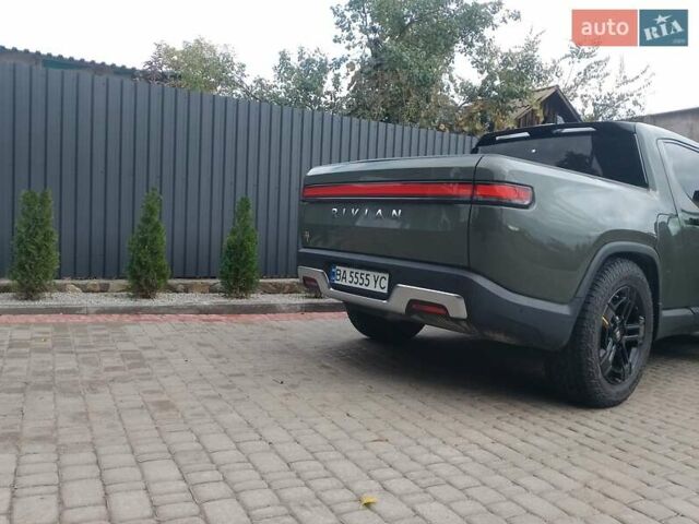 Rivian R1T 2022 в Кропивницком (Кировограде) на Automoto.ua Зеленый Rivian R1T, объемом двигателя 0 л и пробегом 20 тыс. км за 54999 $, фото 8 на Automoto.ua
