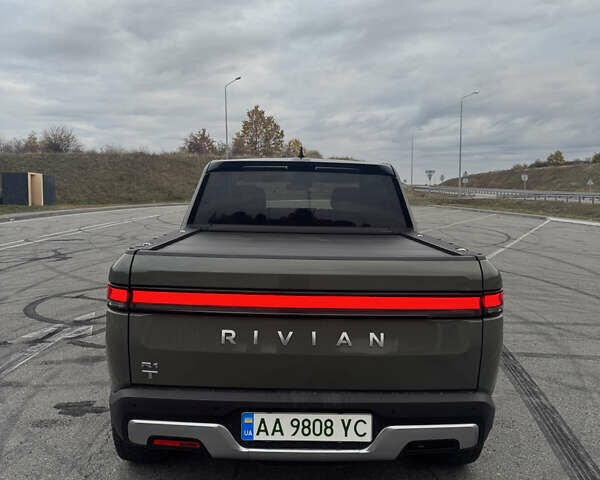Зелений Rivian R1T, об'ємом двигуна 0 л та пробігом 38 тис. км за 51000 $, фото 4 на Automoto.ua