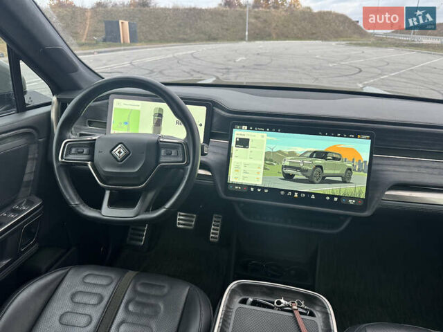 Зелений Rivian R1T, об'ємом двигуна 0 л та пробігом 38 тис. км за 51000 $, фото 29 на Automoto.ua