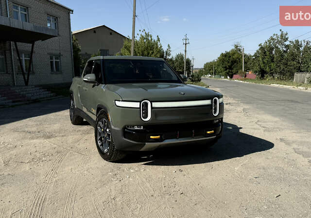 Зелений Rivian R1T, об'ємом двигуна 0 л та пробігом 30 тис. км за 57000 $, фото 7 на Automoto.ua