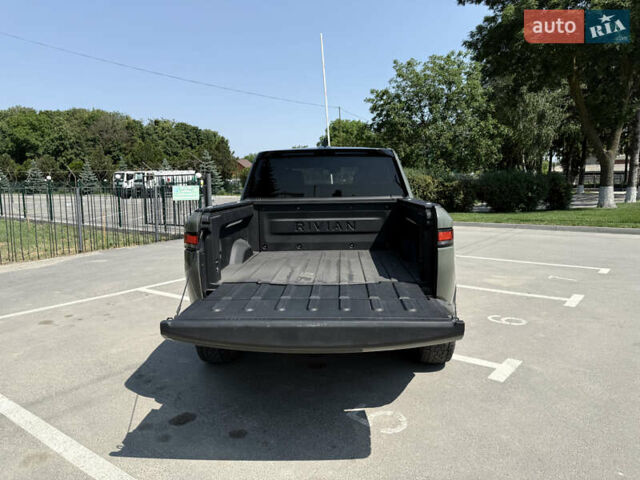 Зелений Rivian R1T, об'ємом двигуна 0 л та пробігом 28 тис. км за 54000 $, фото 50 на Automoto.ua