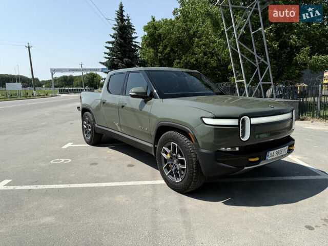 Зелений Rivian R1T, об'ємом двигуна 0 л та пробігом 28 тис. км за 54000 $, фото 4 на Automoto.ua