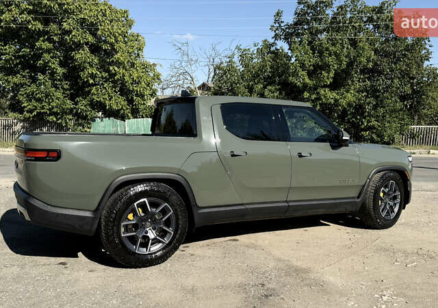 Зелений Rivian R1T, об'ємом двигуна 0 л та пробігом 30 тис. км за 57000 $, фото 12 на Automoto.ua