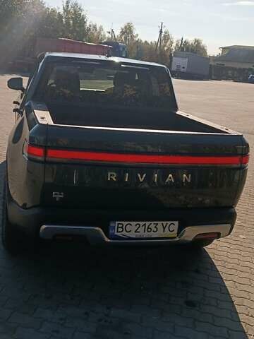 Зеленый Rivian R1T, объемом двигателя 0 л и пробегом 26 тыс. км за 45000 $, фото 1 на Automoto.ua