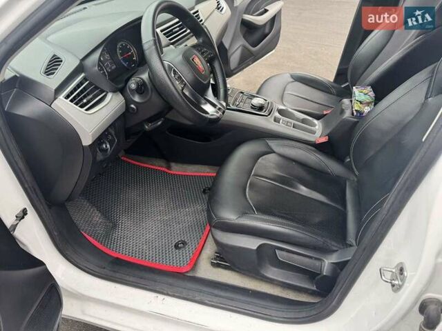 Белый Roewe Ei5, объемом двигателя 0 л и пробегом 22 тыс. км за 10499 $, фото 12 на Automoto.ua