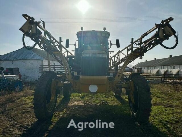 Бежевый RoGator 1064, объемом двигателя 0 л и пробегом 0 тыс. км за 49581 $, фото 2 на Automoto.ua