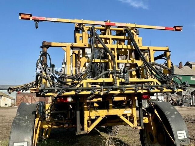 Бежевый RoGator 1064, объемом двигателя 0 л и пробегом 0 тыс. км за 49581 $, фото 1 на Automoto.ua