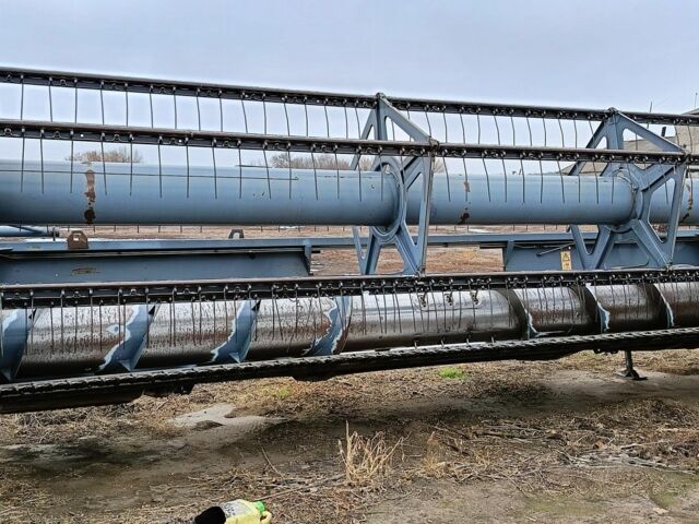 Красный Россельмаш Acros 530, объемом двигателя 0 л и пробегом 10 тыс. км за 25000 $, фото 5 на Automoto.ua