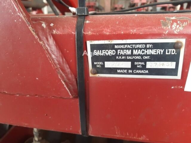 Красный Salford 9700 sts, объемом двигателя 0 л и пробегом 0 тыс. км за 9357 $, фото 1 на Automoto.ua