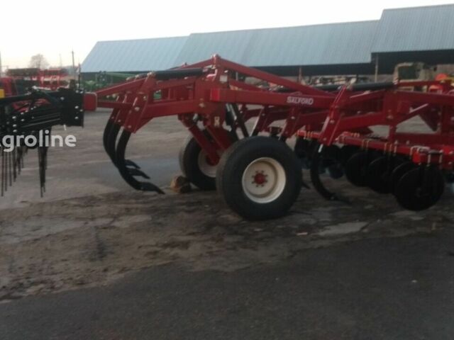 Червоний Salford 9800, об'ємом двигуна 0 л та пробігом 0 тис. км за 52835 $, фото 1 на Automoto.ua