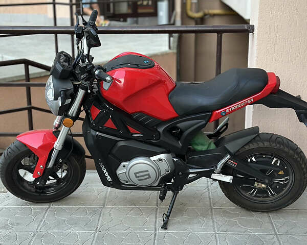 Красный SAXXX E-Roadster E-Roller, объемом двигателя 0 л и пробегом 1 тыс. км за 1400 $, фото 1 на Automoto.ua