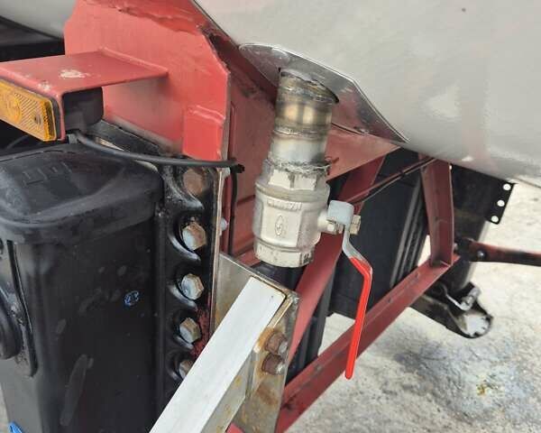 Красный Schrader Z-STA 24, объемом двигателя 0 л и пробегом 0 тыс. км за 25000 $, фото 11 на Automoto.ua