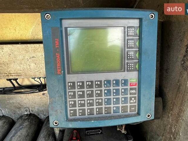 Schrader Z-STA 24 2004 в Львове на Automoto.ua Серый Schrader Z-STA 24, объемом двигателя 0 л и пробегом 1 тыс. км за 22458 $, фото 28 на Automoto.ua