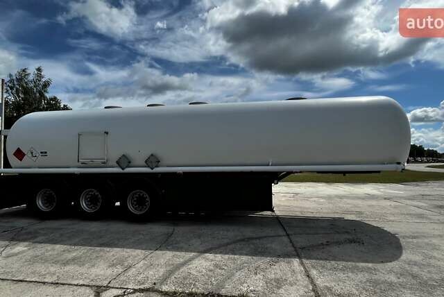 Schrader Z-STA 24 2004 в Львове на Automoto.ua Серый Schrader Z-STA 24, объемом двигателя 0 л и пробегом 1 тыс. км за 22458 $, фото 3 на Automoto.ua