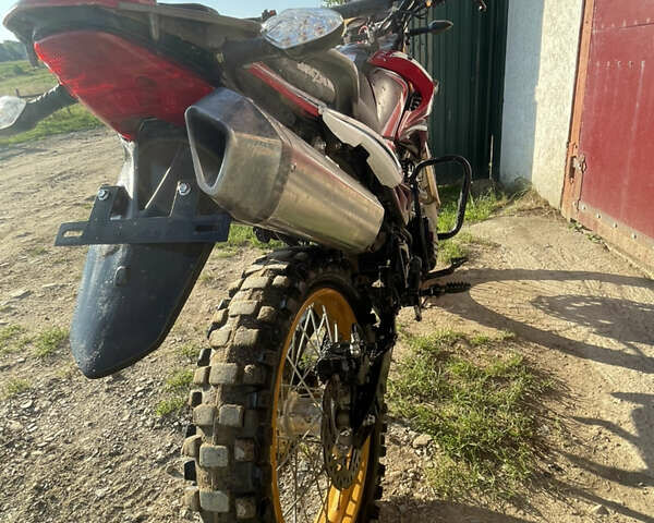 Красный Senke SK, объемом двигателя 0 л и пробегом 18 тыс. км за 1000 $, фото 1 на Automoto.ua