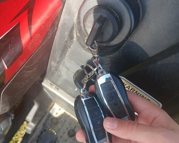 Черный Shark 300 Titan, объемом двигателя 0 л и пробегом 166 тыс. км за 35600 $, фото 6 на Automoto.ua