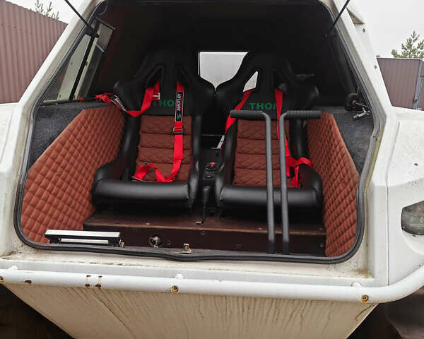 Белый Sherp Sherp, объемом двигателя 0 л и пробегом 0 тыс. км за 55000 $, фото 4 на Automoto.ua