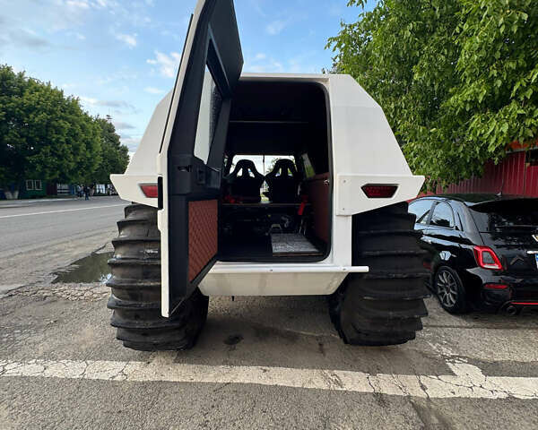 Білий Sherp Sherp, об'ємом двигуна 0 л та пробігом 0 тис. км за 45000 $, фото 8 на Automoto.ua