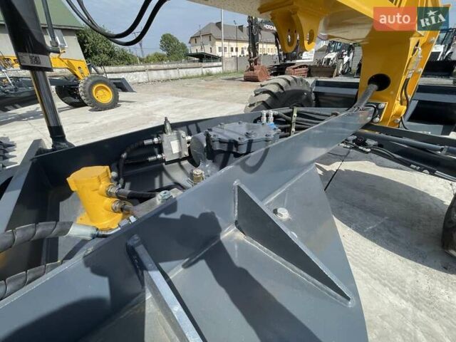 Жовтий Sinomach 713H, об'ємом двигуна 0 л та пробігом 0 тис. км за 95900 $, фото 4 на Automoto.ua