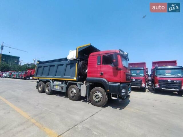Червоний Sinotruk C7H, об'ємом двигуна 12.42 л та пробігом 1 тис. км за 126000 $, фото 3 на Automoto.ua