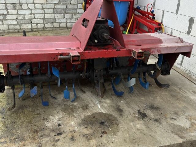 Скаут Інша, об'ємом двигуна 2.5 л та пробігом 60 тис. км за 10000 $, фото 4 на Automoto.ua