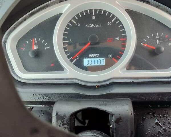 Скаут T-25, объемом двигателя 2.5 л и пробегом 1 тыс. км за 8300 $, фото 5 на Automoto.ua