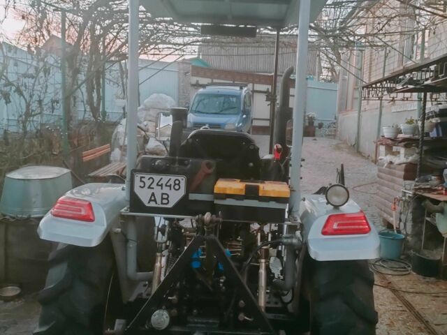 Сірий Скаут TE 504, об'ємом двигуна 3.17 л та пробігом 348 тис. км за 8279 $, фото 1 на Automoto.ua