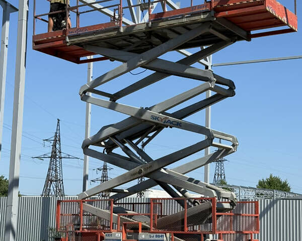 Червоний Skyjack SJ, об'ємом двигуна 0 л та пробігом 0 тис. км за 15000 $, фото 1 на Automoto.ua