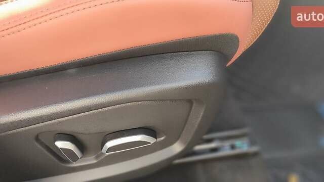 Черный Skywell ET5, объемом двигателя 0 л и пробегом 6 тыс. км за 22999 $, фото 18 на Automoto.ua