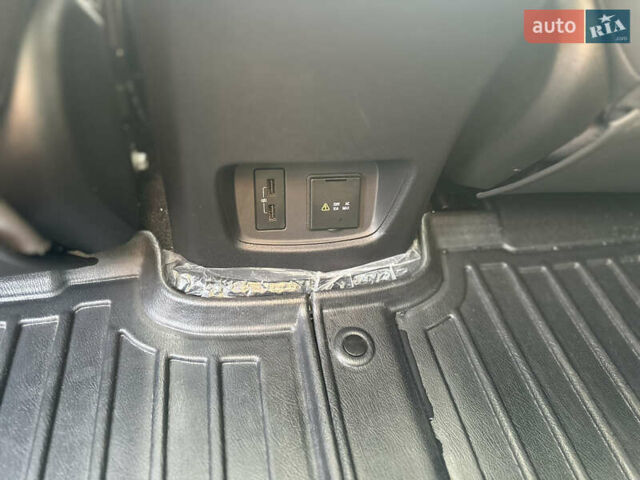 Черный Skywell ET5, объемом двигателя 0 л и пробегом 14 тыс. км за 20900 $, фото 28 на Automoto.ua