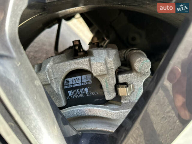 Черный Skywell ET5, объемом двигателя 0 л и пробегом 14 тыс. км за 20900 $, фото 14 на Automoto.ua