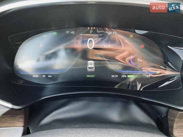 Черный Skywell ET5, объемом двигателя 0 л и пробегом 20 тыс. км за 25100 $, фото 20 на Automoto.ua
