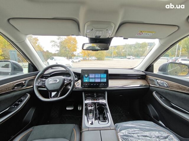 Чорний Skywell ET5, об'ємом двигуна 0 л та пробігом 70 тис. км за 28000 $, фото 15 на Automoto.ua