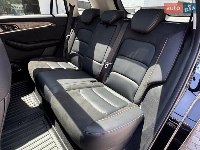 Чорний Skywell ET5, об'ємом двигуна 0 л та пробігом 2 тис. км за 29400 $, фото 16 на Automoto.ua