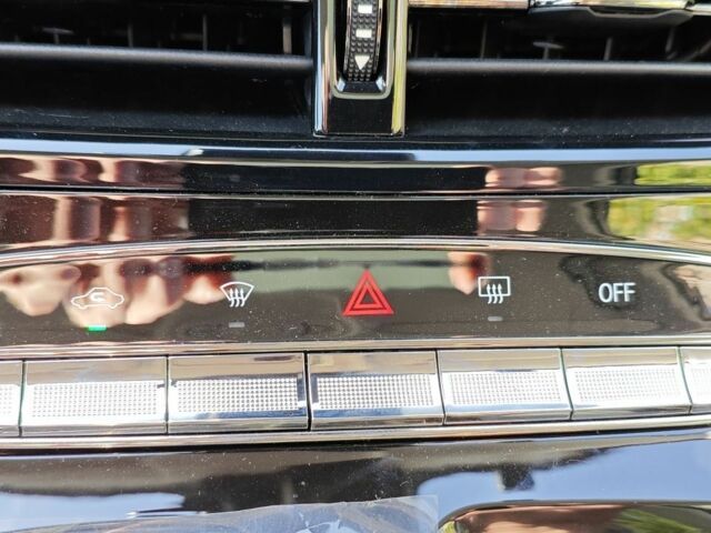 Черный Skywell ET5, объемом двигателя 0 л и пробегом 1 тыс. км за 26000 $, фото 15 на Automoto.ua