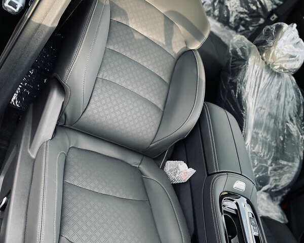 Черный Skywell ET5, объемом двигателя 0 л и пробегом 20 тыс. км за 25100 $, фото 26 на Automoto.ua