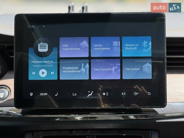Чорний Skywell ET5, об'ємом двигуна 0 л та пробігом 2 тис. км за 29400 $, фото 14 на Automoto.ua