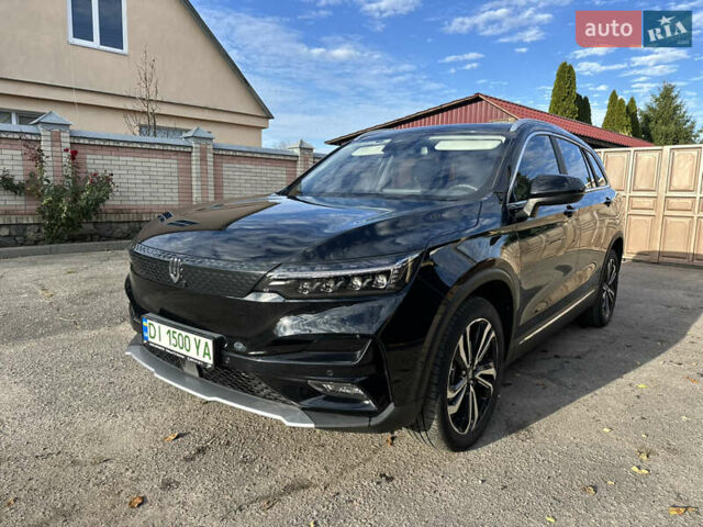 Черный Skywell ET5, объемом двигателя 0 л и пробегом 14 тыс. км за 20900 $, фото 4 на Automoto.ua