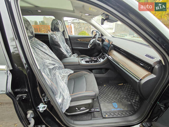 Черный Skywell ET5, объемом двигателя 0 л и пробегом 70 тыс. км за 28000 $, фото 13 на Automoto.ua