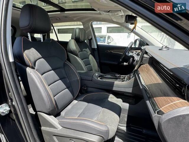 Чорний Skywell ET5, об'ємом двигуна 0 л та пробігом 2 тис. км за 29400 $, фото 17 на Automoto.ua