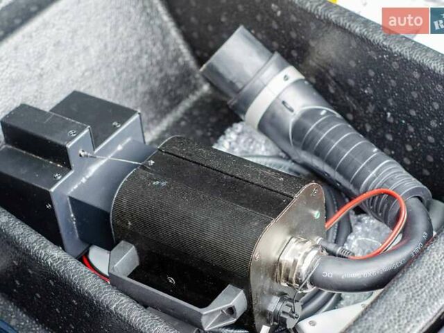 Синий Skywell ET5, объемом двигателя 0 л и пробегом 30 тыс. км за 18500 $, фото 29 на Automoto.ua
