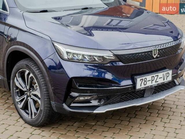 Синий Skywell ET5, объемом двигателя 0 л и пробегом 30 тыс. км за 18500 $, фото 1 на Automoto.ua