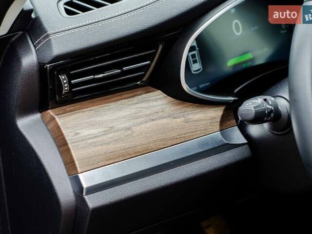 Синий Skywell ET5, объемом двигателя 0 л и пробегом 30 тыс. км за 18500 $, фото 19 на Automoto.ua