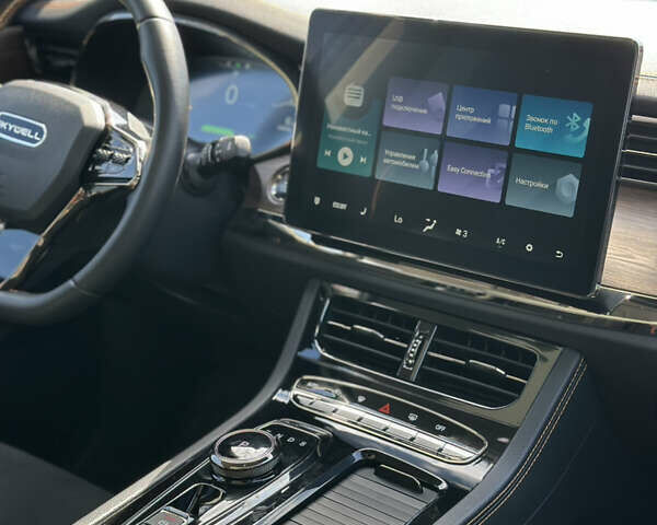 Синий Skywell ET5, объемом двигателя 0 л и пробегом 19 тыс. км за 17900 $, фото 36 на Automoto.ua