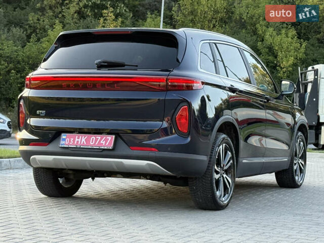 Синий Skywell ET5, объемом двигателя 0 л и пробегом 13 тыс. км за 18999 $, фото 5 на Automoto.ua