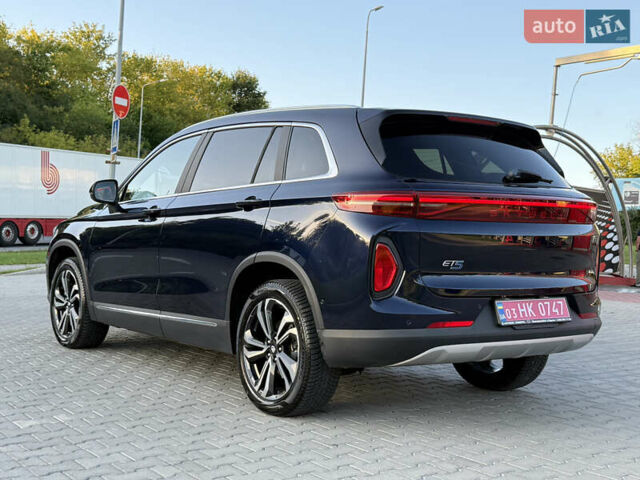 Синий Skywell ET5, объемом двигателя 0 л и пробегом 13 тыс. км за 18999 $, фото 1 на Automoto.ua
