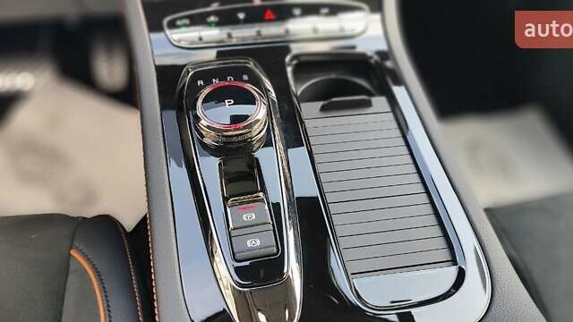 Серый Skywell HT-i, объемом двигателя 1.5 л и пробегом 1 тыс. км за 33500 $, фото 12 на Automoto.ua