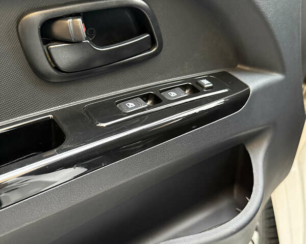 Білий Skywell Mini Bus, об'ємом двигуна 0 л та пробігом 1 тис. км за 10500 $, фото 30 на Automoto.ua