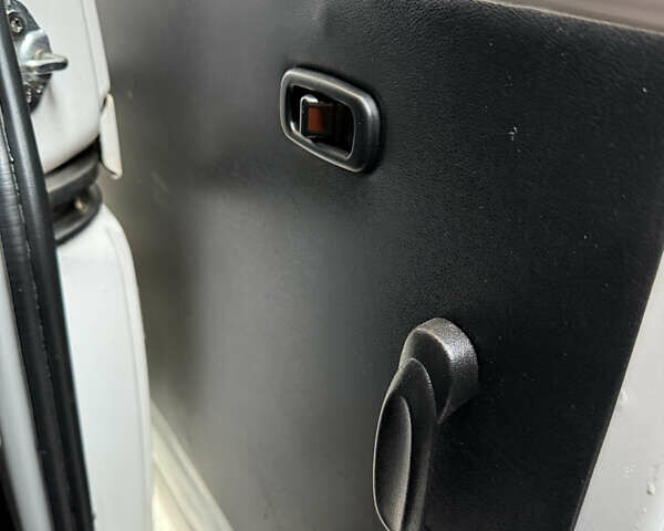 Білий Skywell Mini Bus, об'ємом двигуна 0 л та пробігом 1 тис. км за 10500 $, фото 36 на Automoto.ua