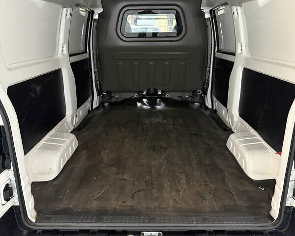 Білий Skywell Mini Bus, об'ємом двигуна 0 л та пробігом 1 тис. км за 10500 $, фото 32 на Automoto.ua